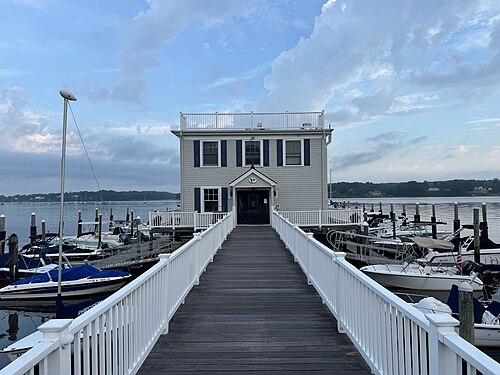 Garden_State_Parkway_Township,_Burlington_County_in_N